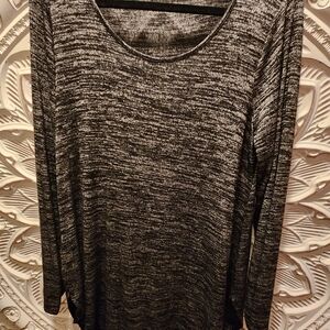 Apt. 9 Charcoal and Black Long Sleeve Top